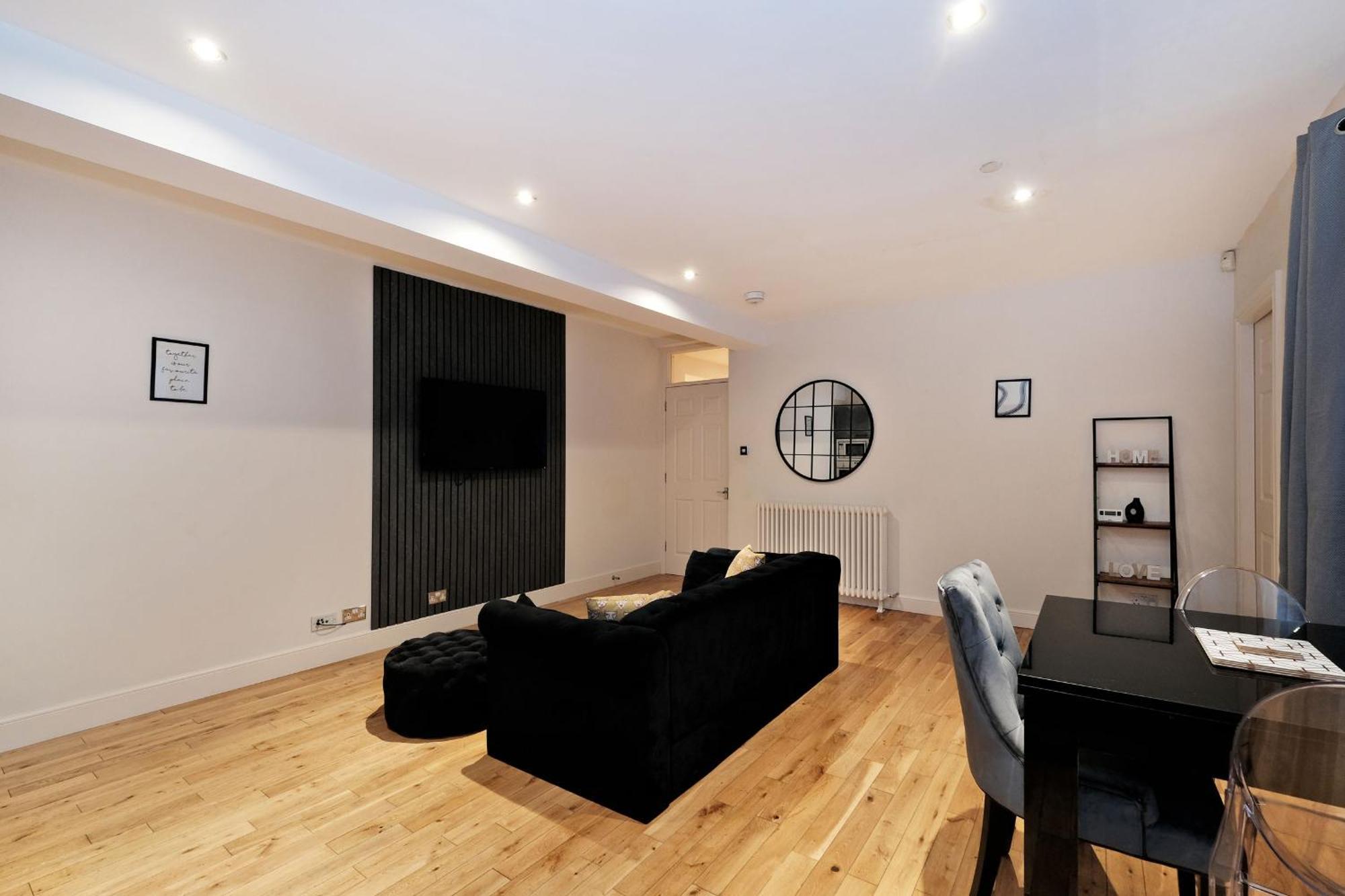 One Of A Kind Historic 3 Bedroom Apartment Aberdeen Exterior foto